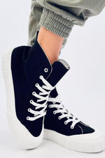 Sneakers model 195529 Inello - Trendyglobal 