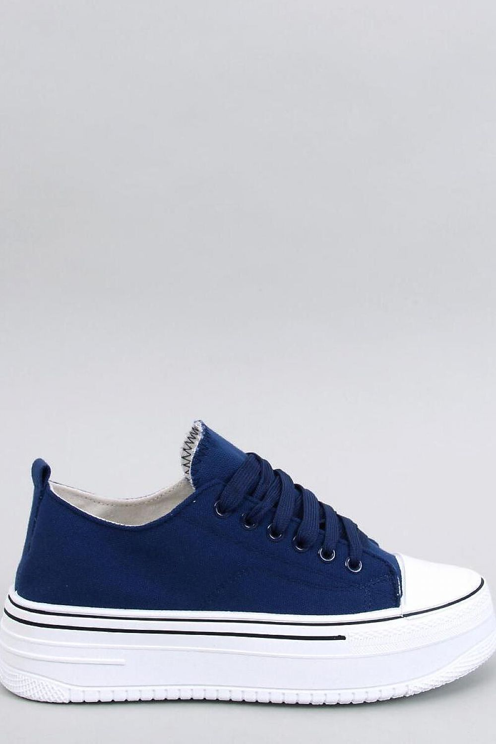 Sneakers model 195620 Inello - Trendyglobal 