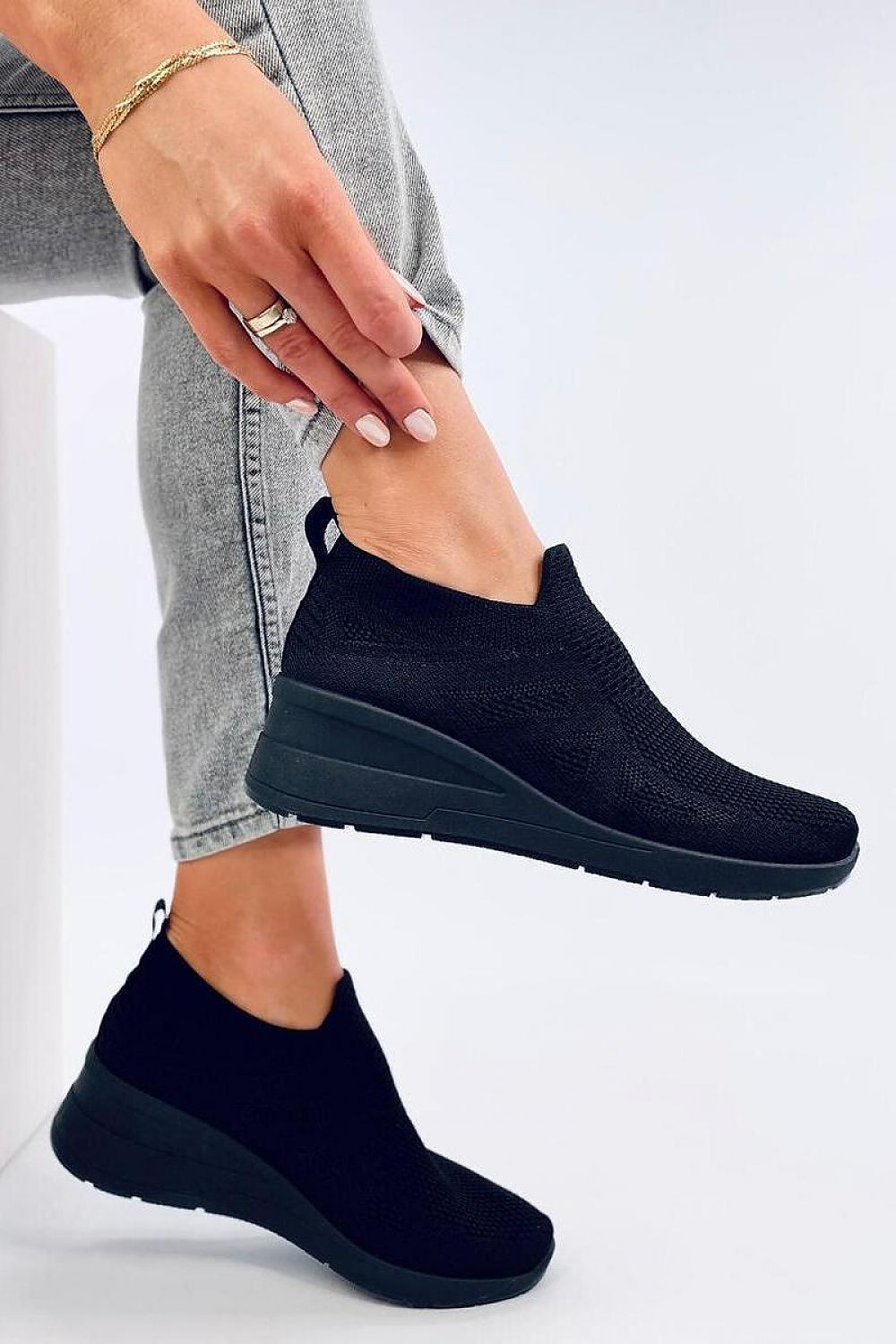 Wedge heel sneakers model 195997 Inello - Trendyglobal 