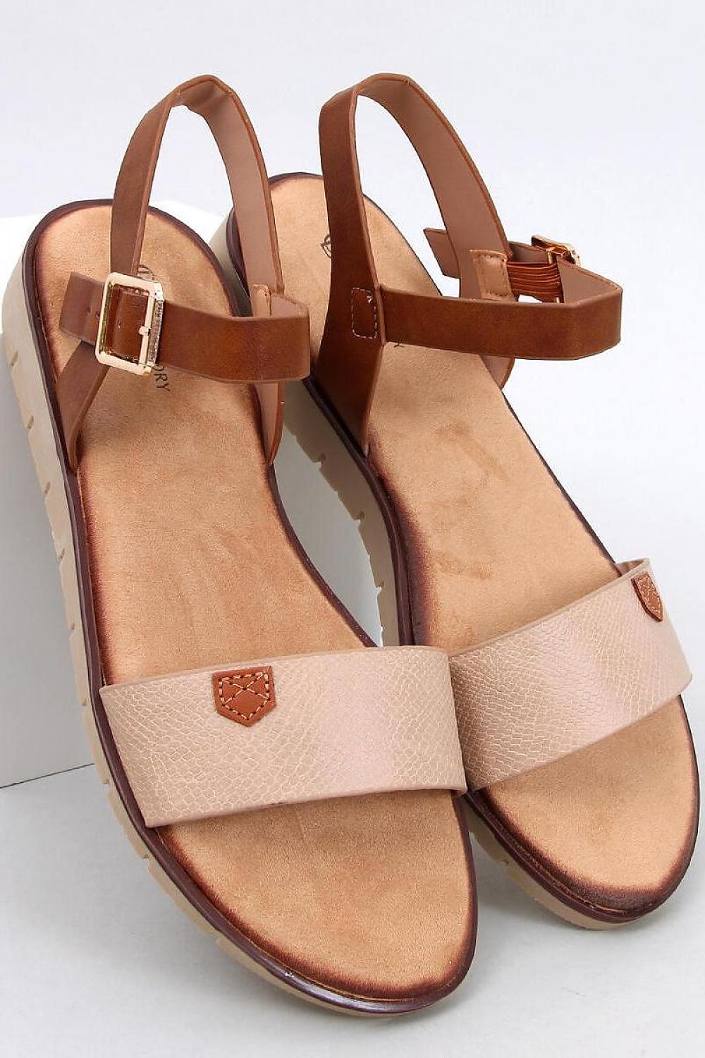 Sandals model 196025 Inello - Trendyglobal 