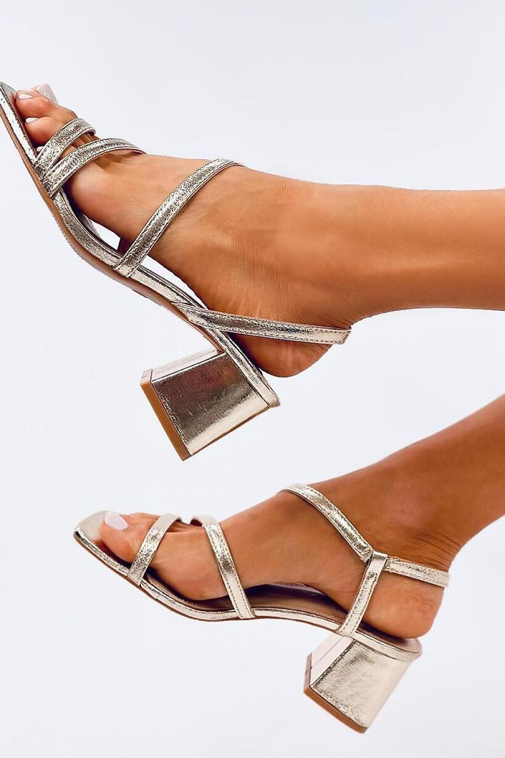 Heel sandals model 196075 Inello - Trendyglobal 