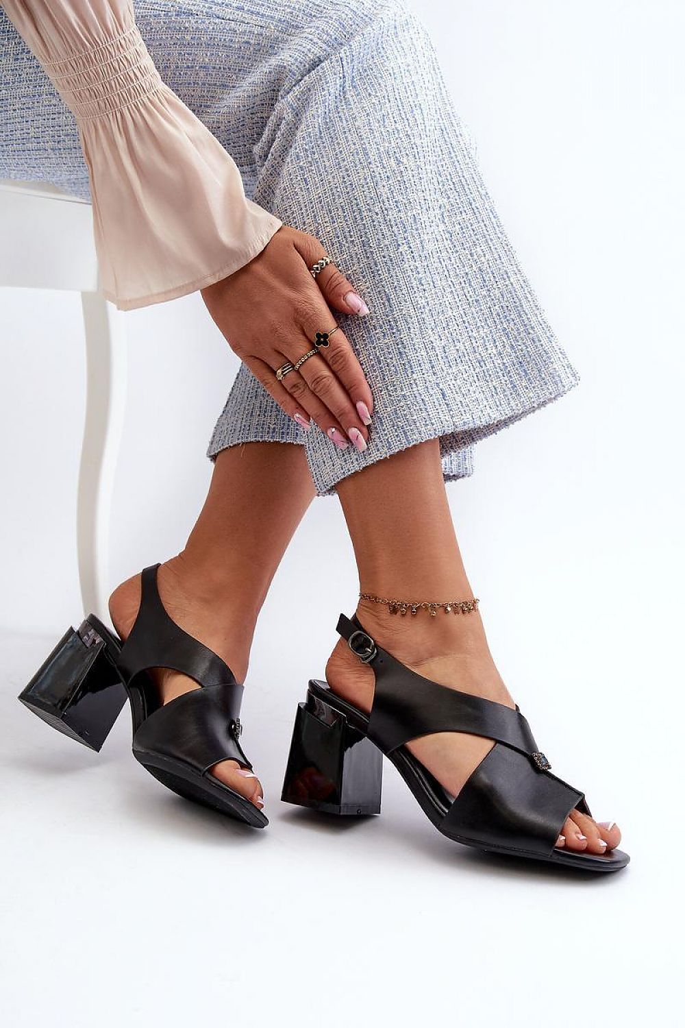 Heel sandals model 196321 Step in style - Trendyglobal 