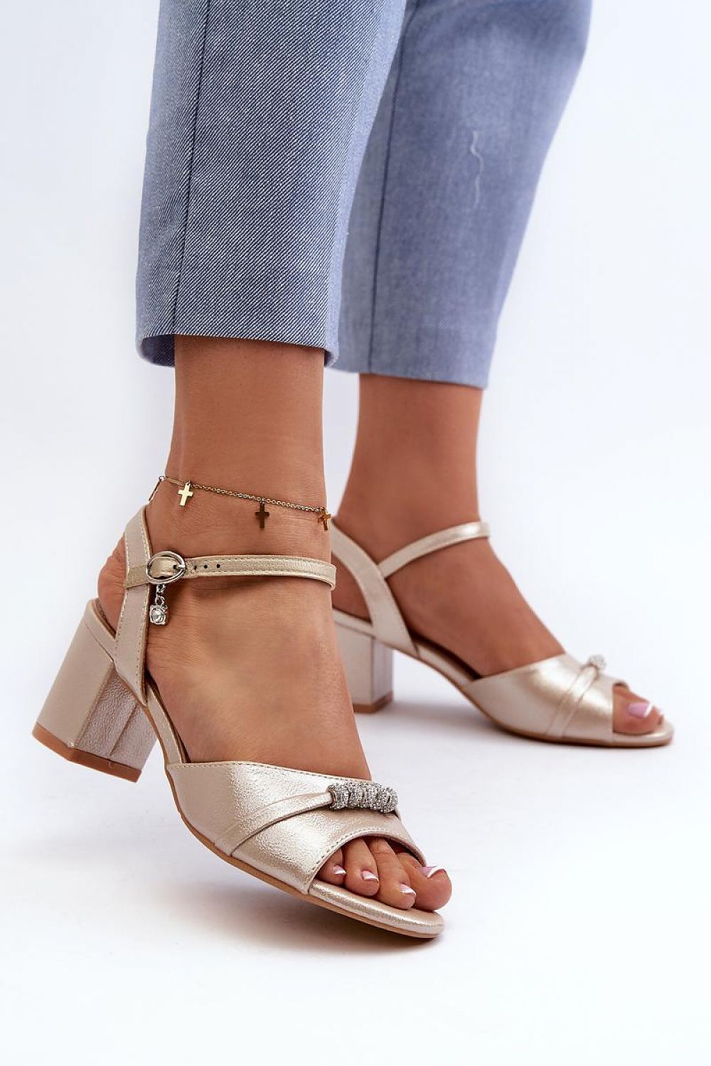 Heel sandals model 196332 Step in style - Trendyglobal 