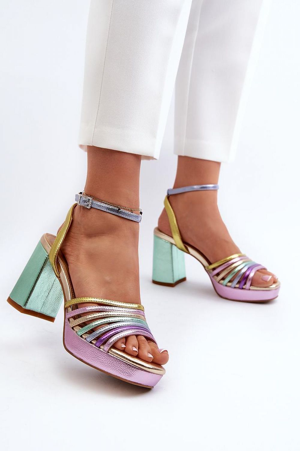 Heel sandals model 198139 Step in style - Trendyglobal 