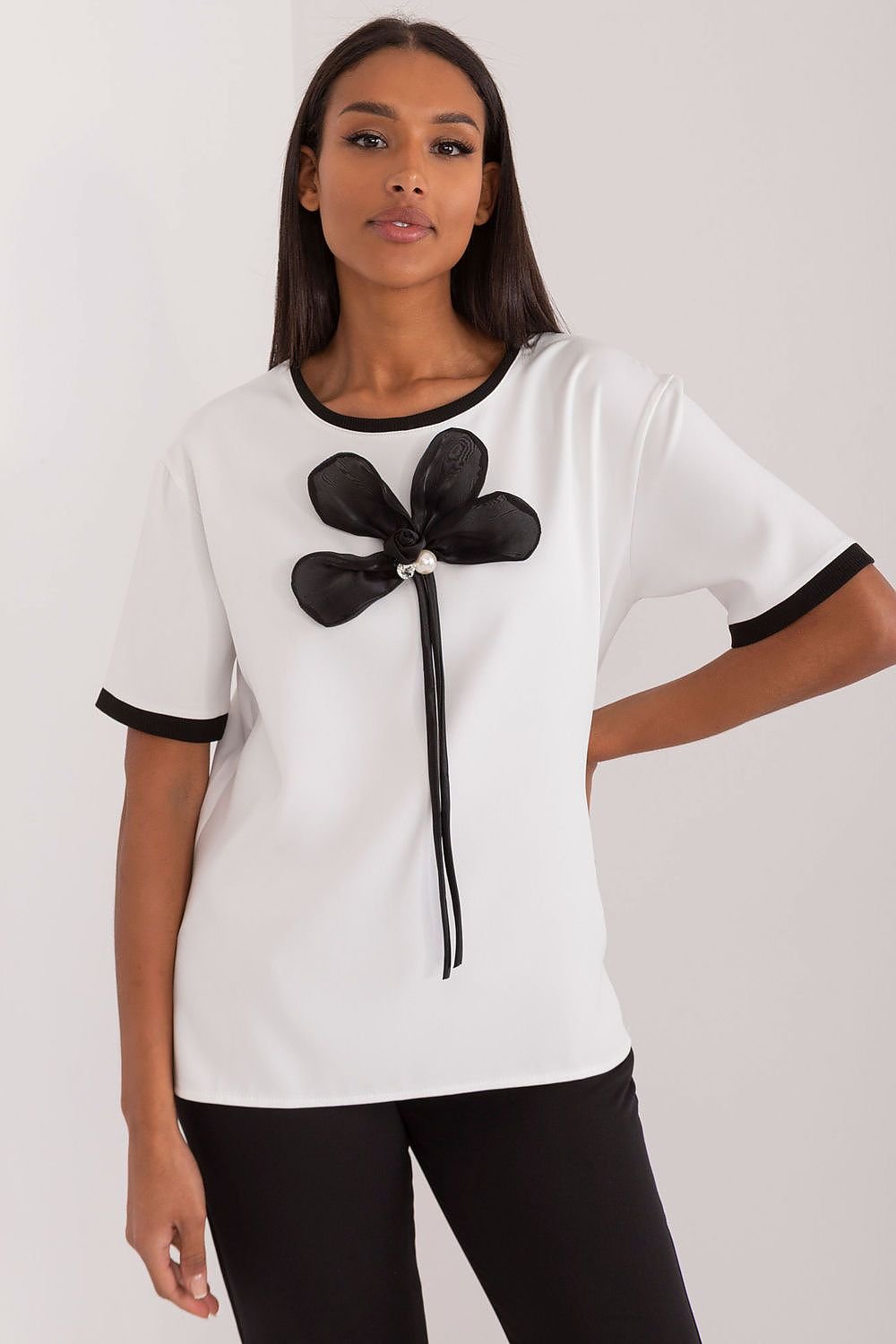 Blouse model 197053 Lakerta - Trendyglobal 