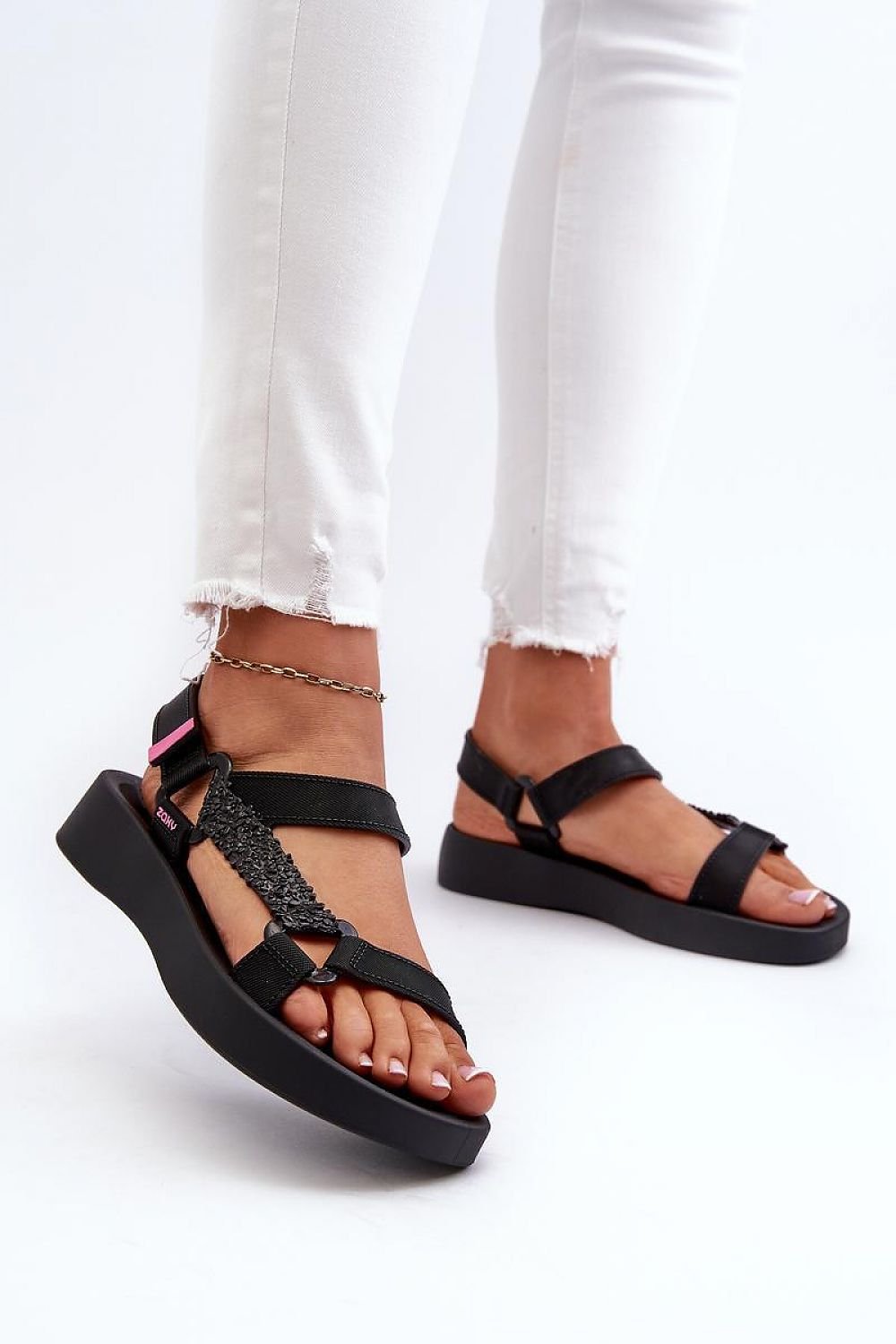 Sandals model 197577 Step in style - Trendyglobal 