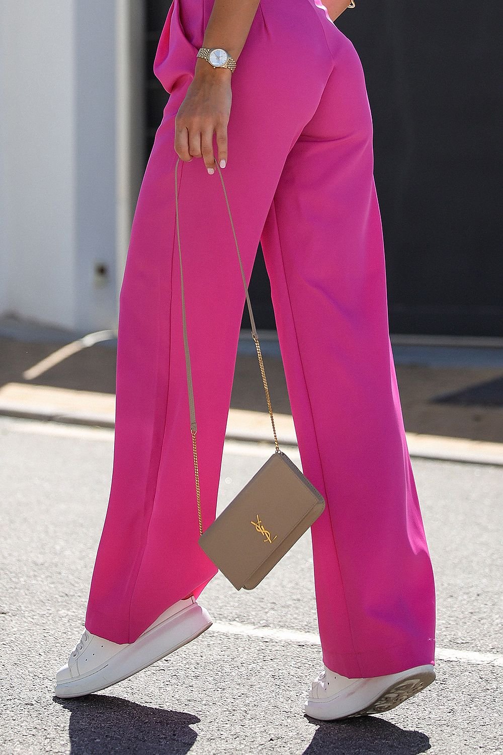 Women trousers model 197682 IVON - Trendyglobal 