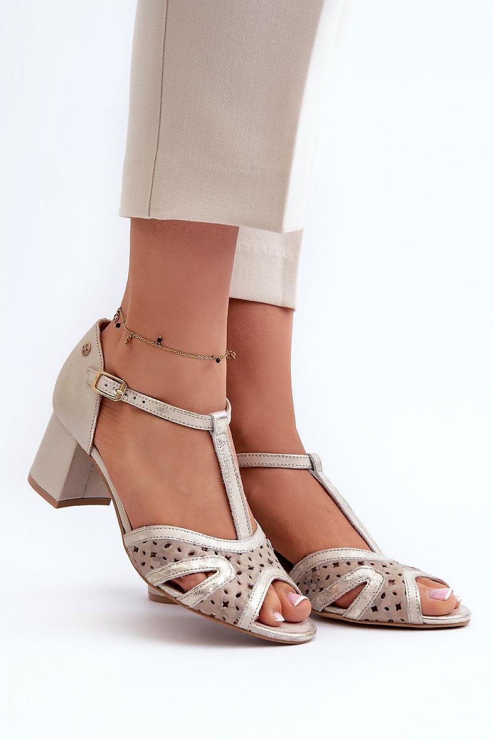 Heel sandals model 197702 Step in style - Trendyglobal 