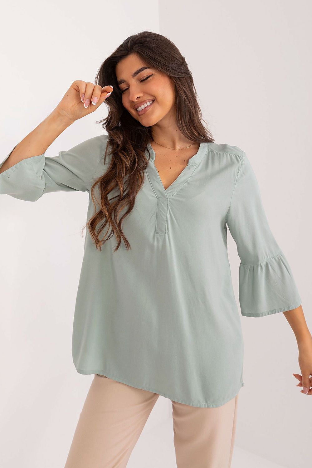 Blouse model 197861 Sublevel - Trendyglobal 