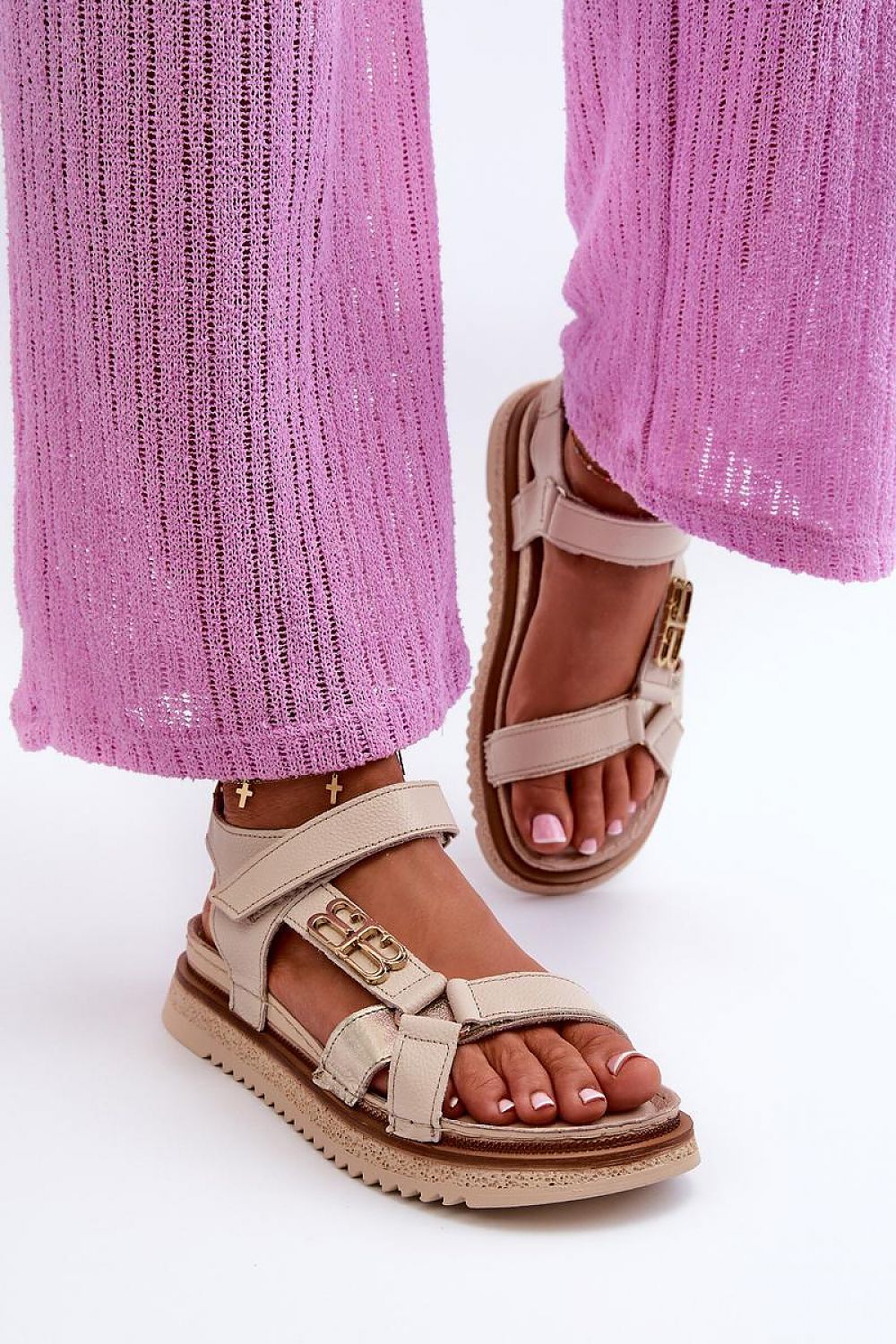 Sandals model 198126 Step in style - Trendyglobal 