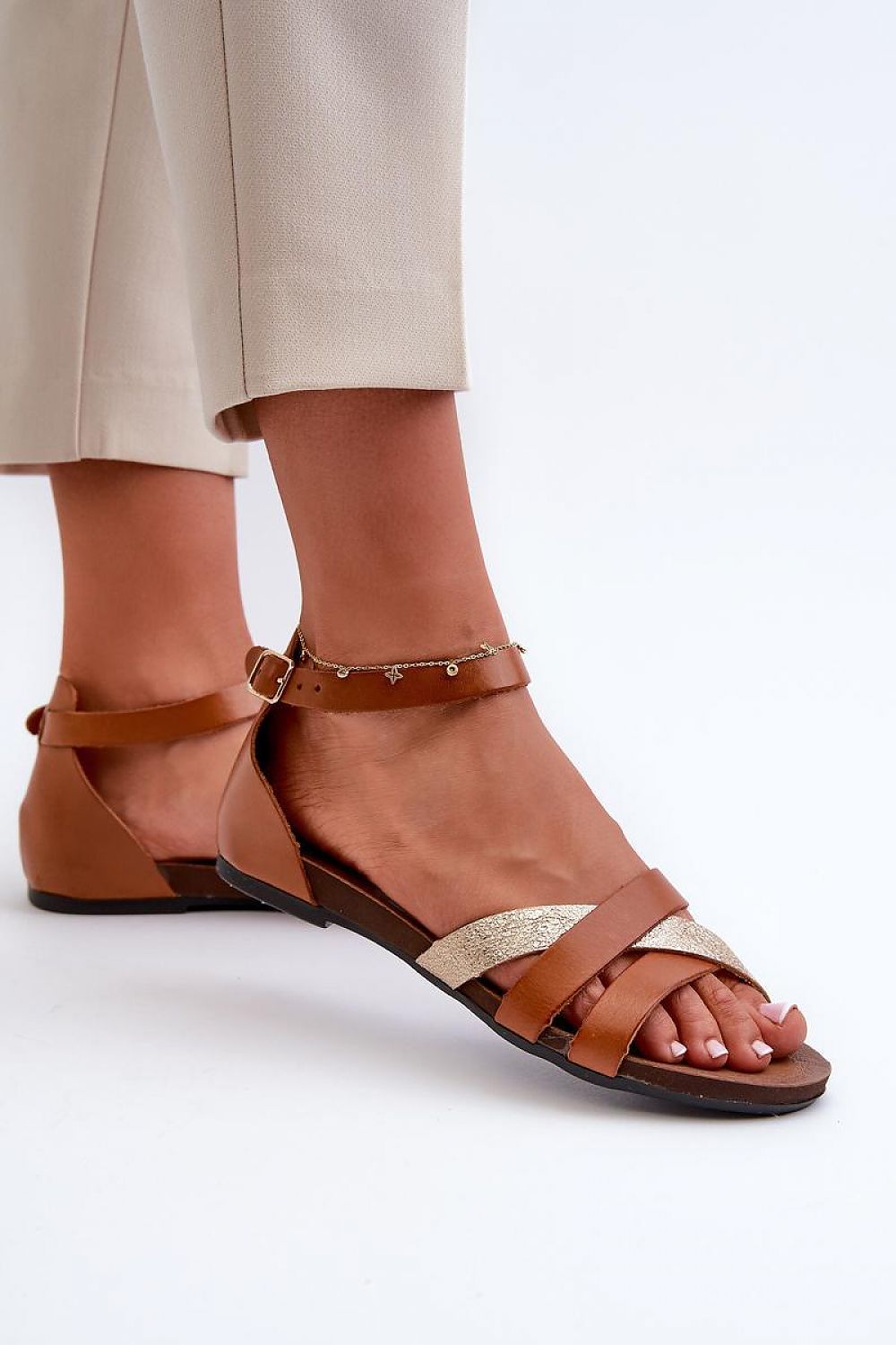 Sandals model 198127 Step in style - Trendyglobal 