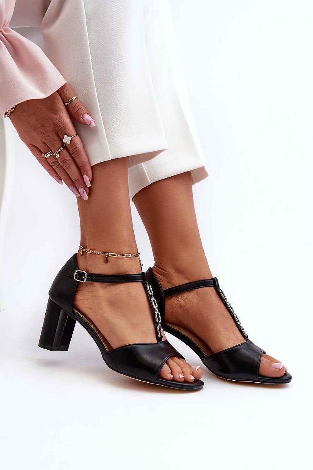 Heel sandals model 198199 Step in style - Trendyglobal 