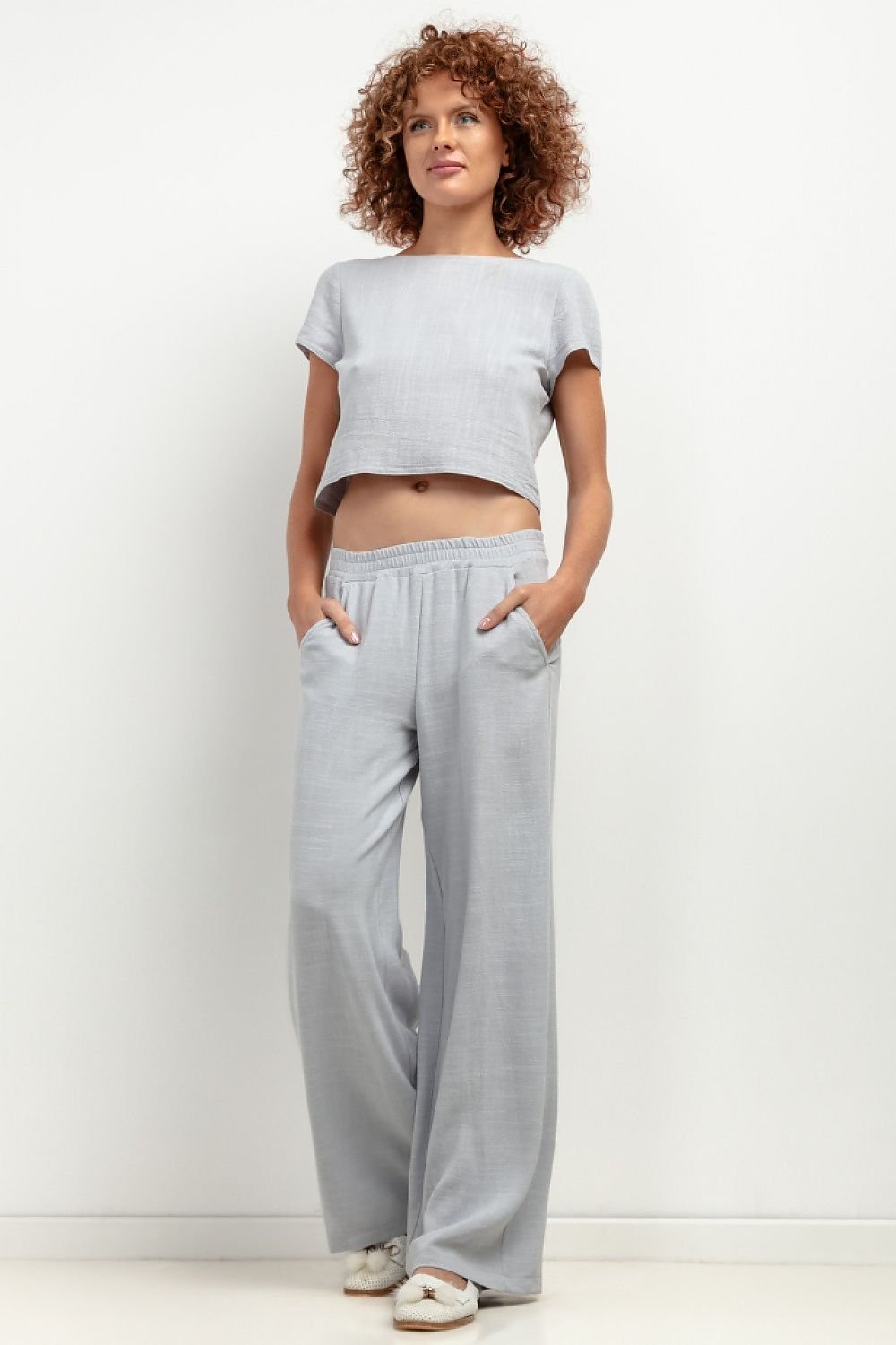 Women trousers model 198553 Tessita - Trendyglobal 