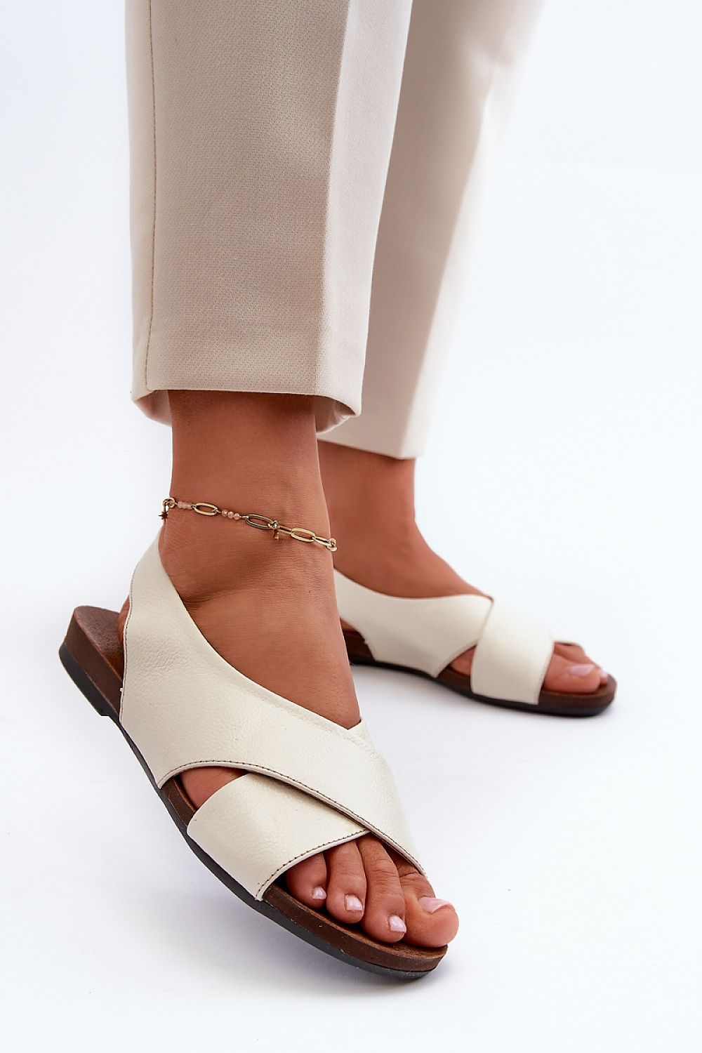 Sandals model 198729 Step in style - Trendyglobal 