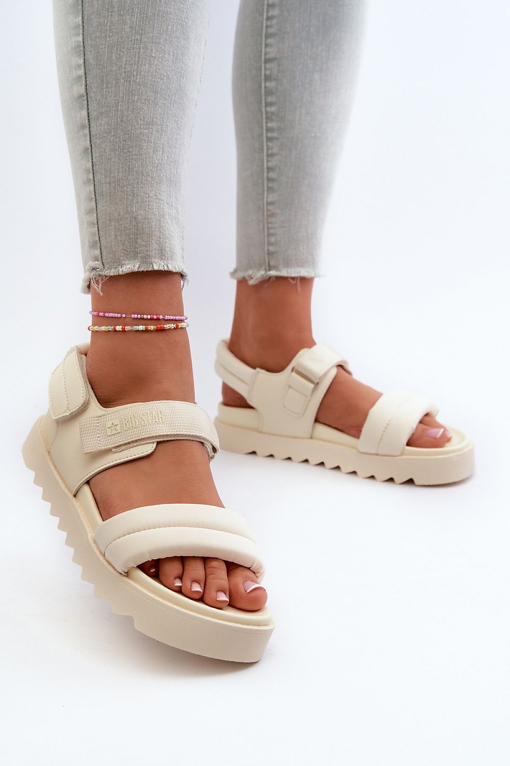 Sandals model 198791 Step in style - Trendyglobal 