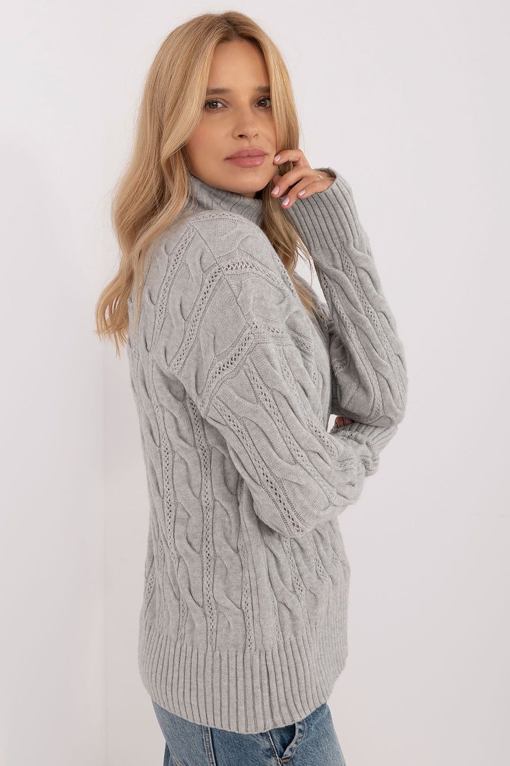 Turtleneck model 199643 AT - Trendyglobal 