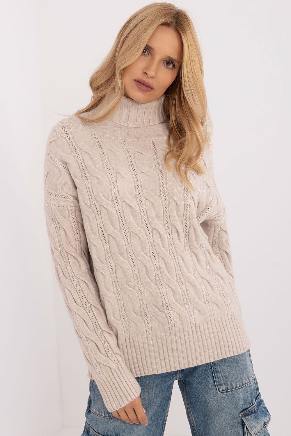 Turtleneck model 199643 AT - Trendyglobal 