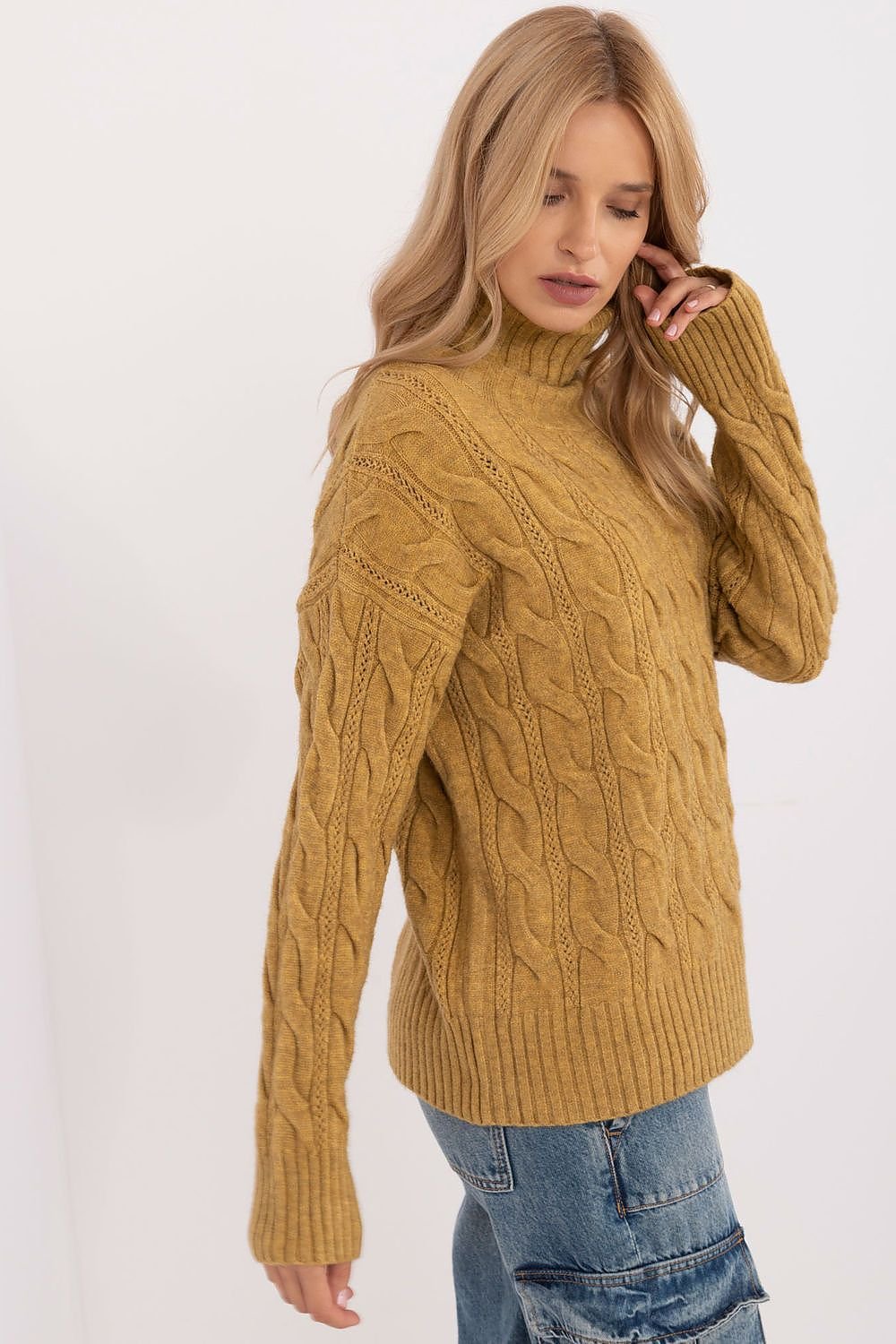 Turtleneck model 199643 AT - Trendyglobal 