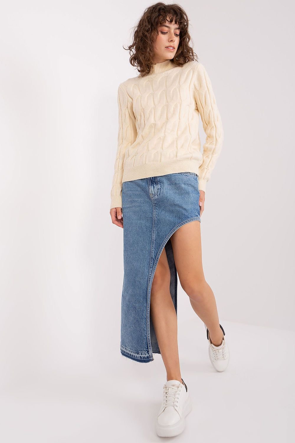 Jumper model 187570 AT - Trendyglobal 