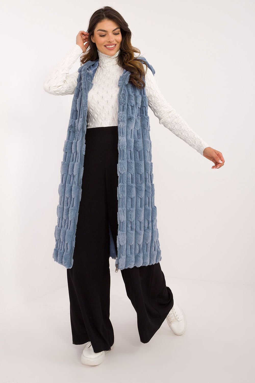 Gilet model 190869 AT - Trendyglobal 