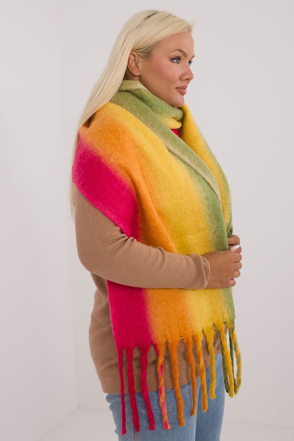 Shawl model 200285