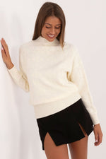 Jumper model 200333 AT - beige / one-size-fits-all