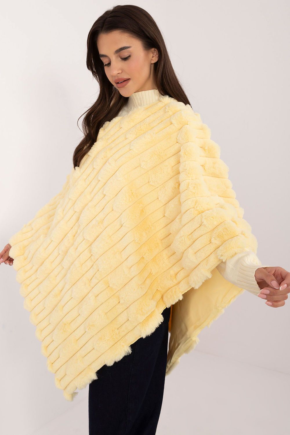 Poncho model 190863