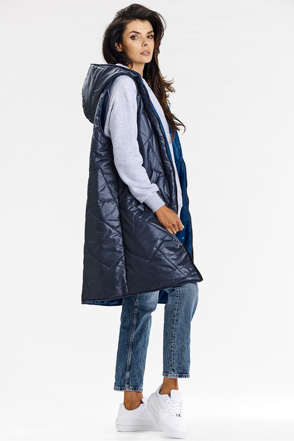 Gilet model 200553 awama