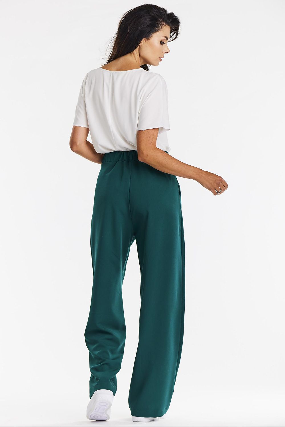 Women trousers model 201252 awama - Trendyglobal 