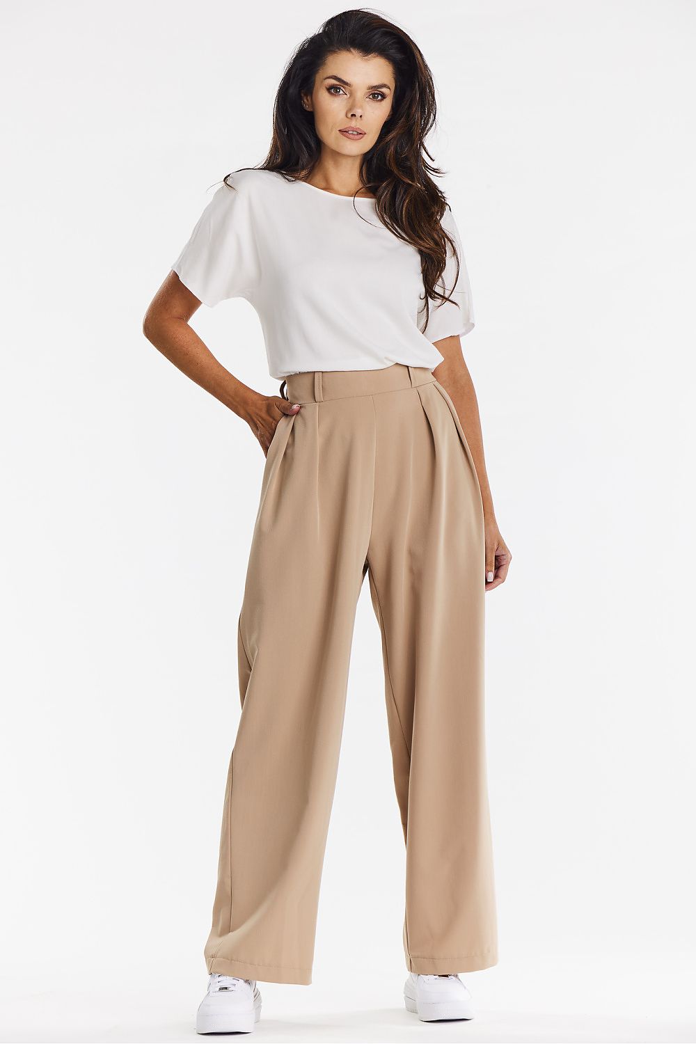 Women trousers model 201252 awama - Trendyglobal 