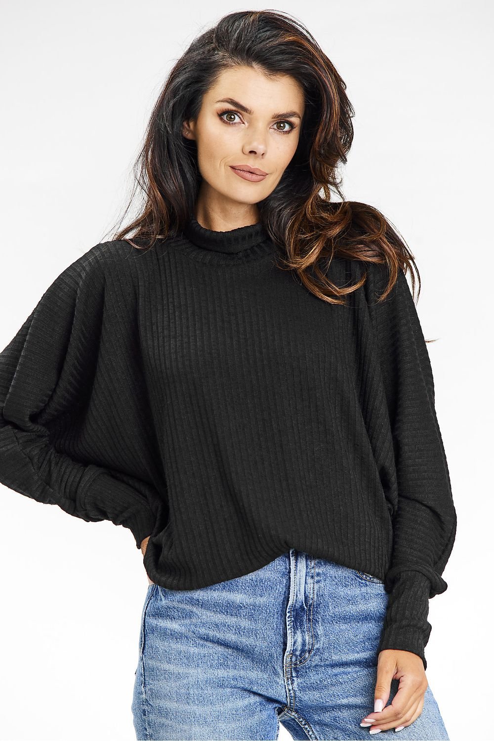 Turtleneck model 200579 awama - Trendyglobal 