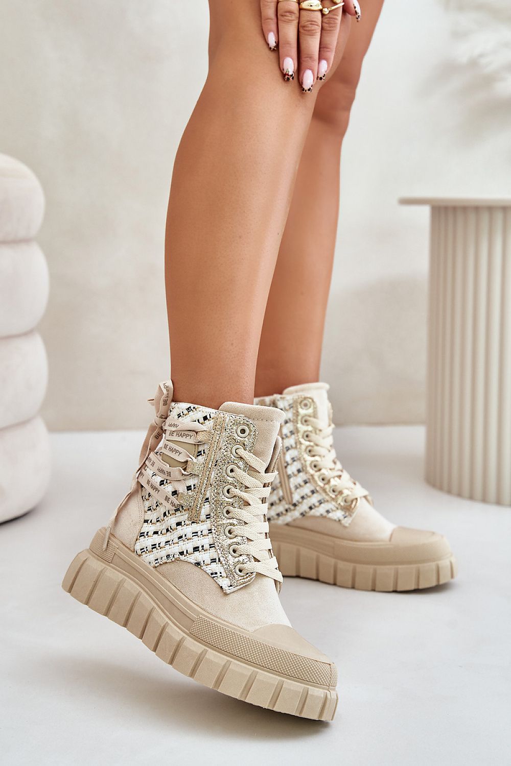 Sneakers model 201925 Step in style - Trendyglobal 