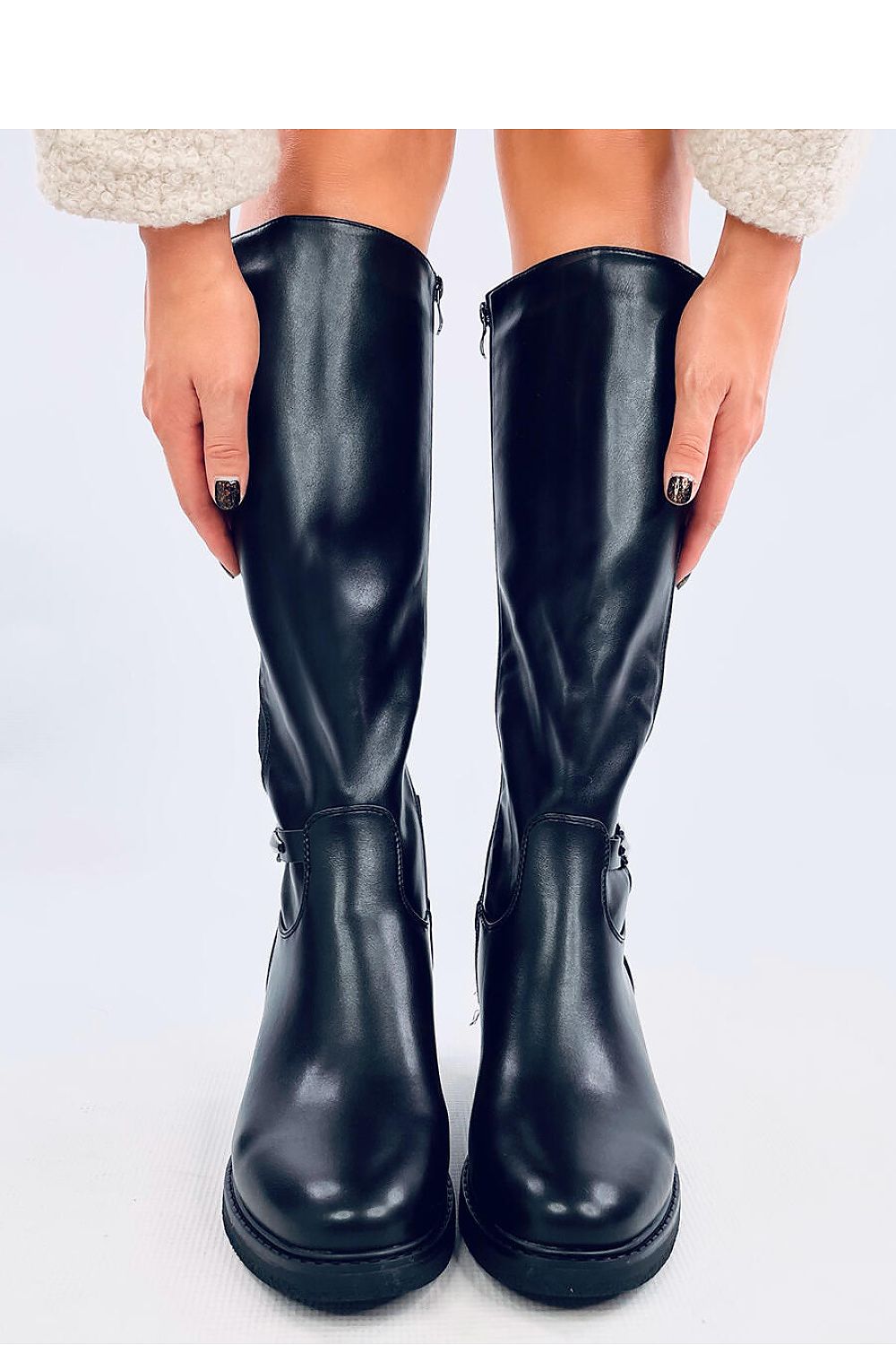 Officer boots model 202364 Inello - Trendyglobal 