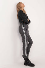 Women trousers model 202425 Italy Moda - Trendyglobal 