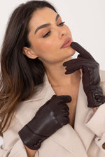 Gloves model 202508 AT - Trendyglobal 