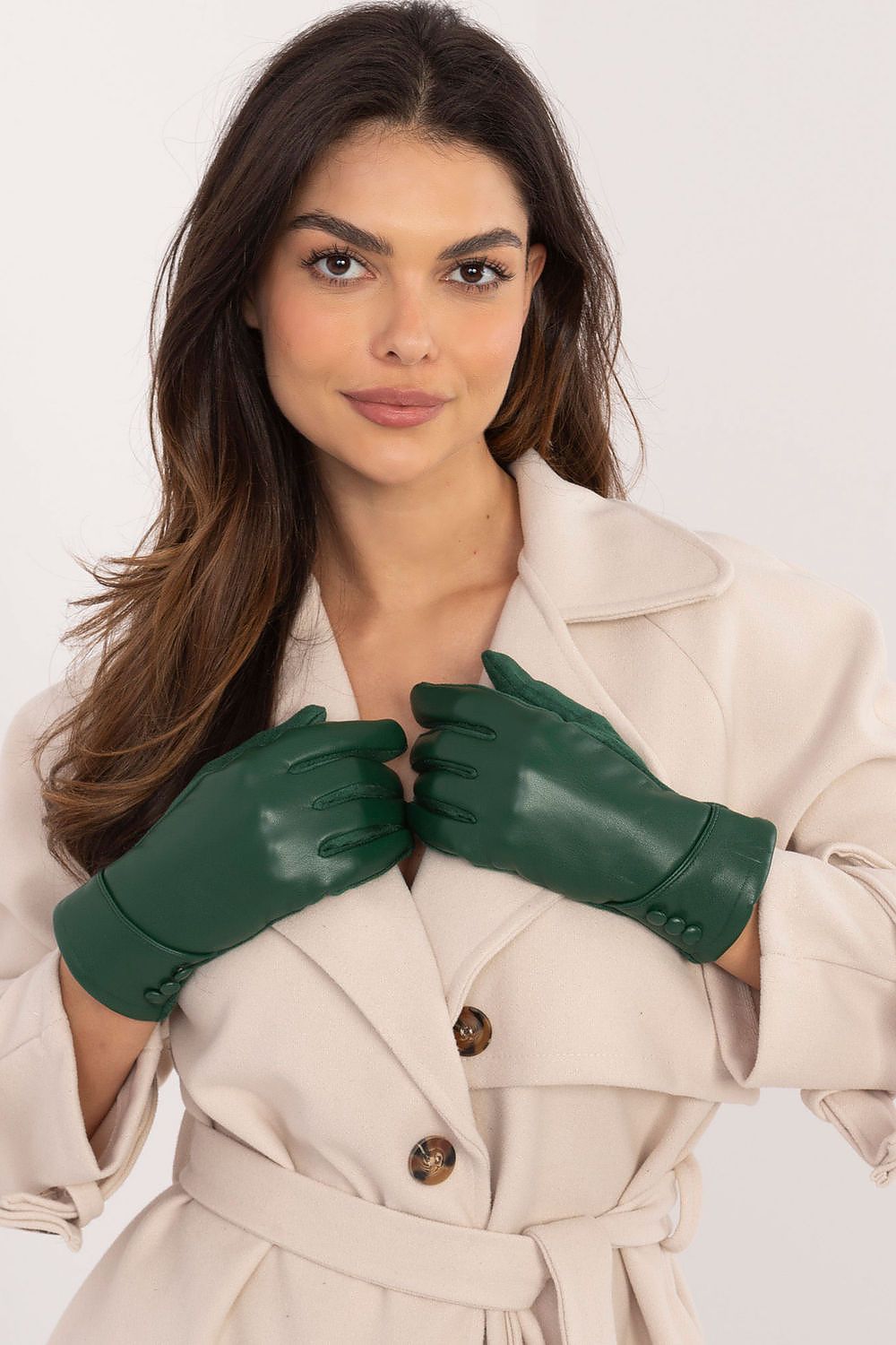 Gloves model 202508 AT - Trendyglobal 