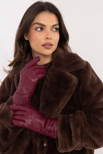 Gloves model 202508 AT - Trendyglobal 