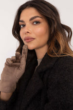 Gloves model 202508 AT - Trendyglobal 