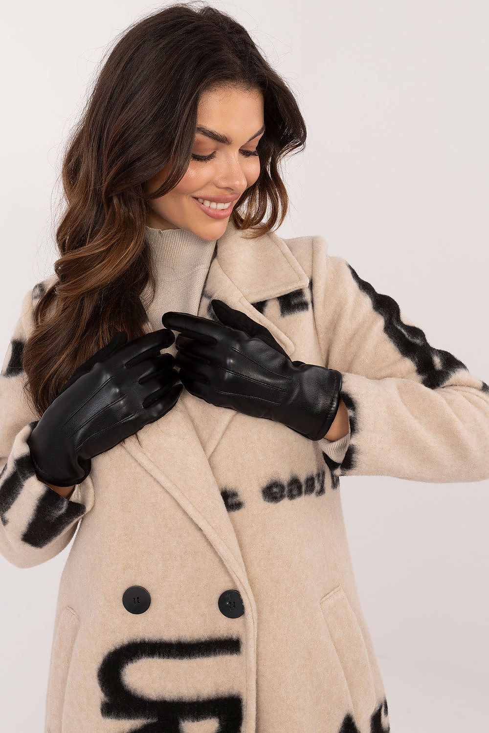 Gloves model 202517 AT - Trendyglobal 