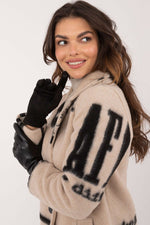 Gloves model 202517 AT - Trendyglobal 