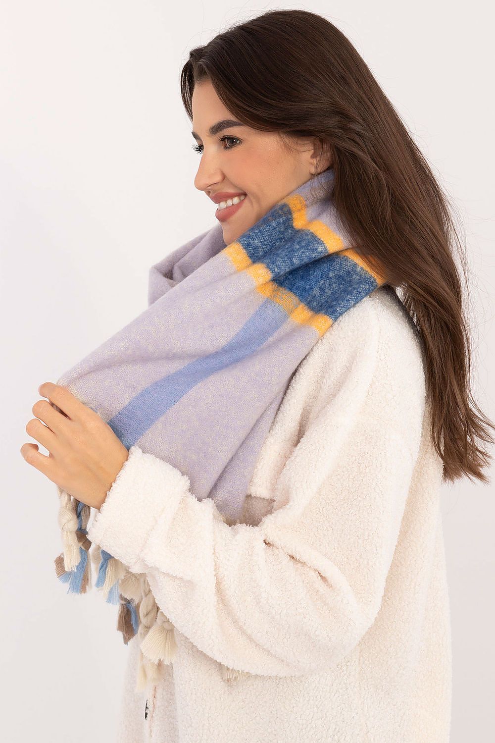 Scarves and shawls for ladies 200289 AT