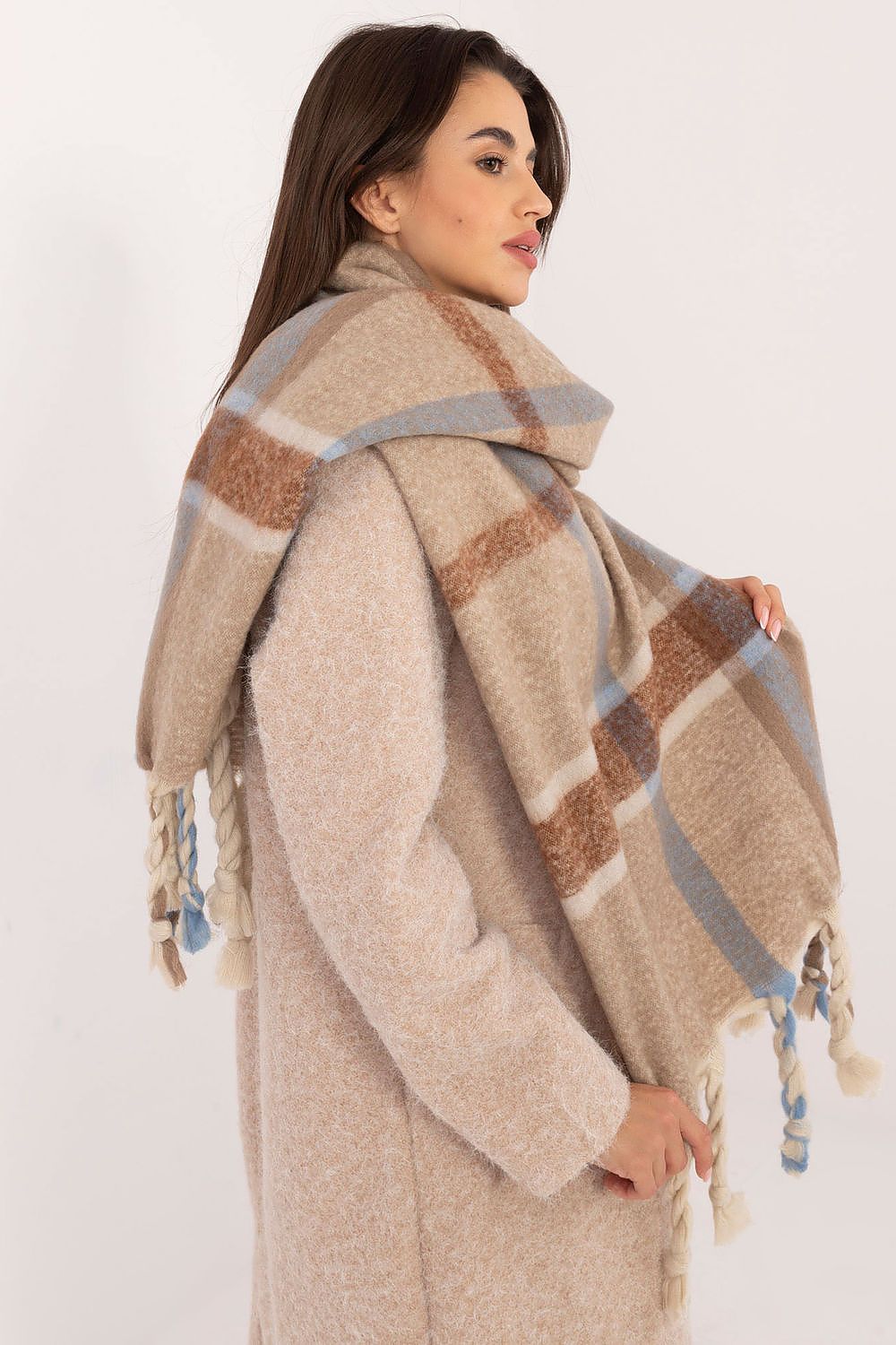 Scarves and shawls for ladies 200289 AT