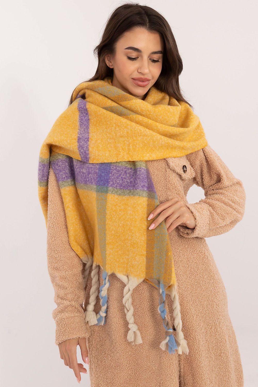 Scarves and shawls for ladies 200289 AT