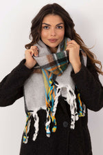 Scarf and shawl with Ruter 202584 AT