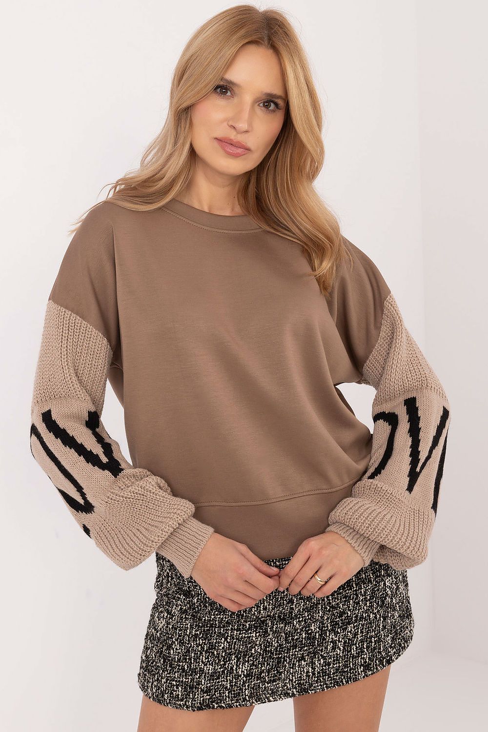 Sweatshirt model 202844 Italy Moda - Trendyglobal 