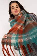 Shawl model 203170 AT - Trendyglobal 