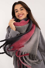 Shawl model 203182 AT - Trendyglobal 