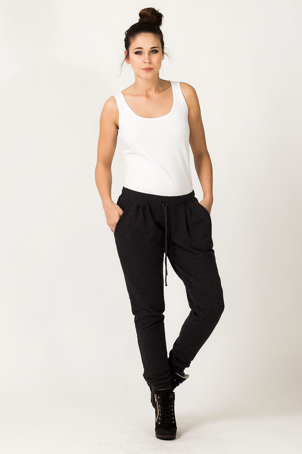 Joggebukse modell 36110 Tessita - Trendyglobal 