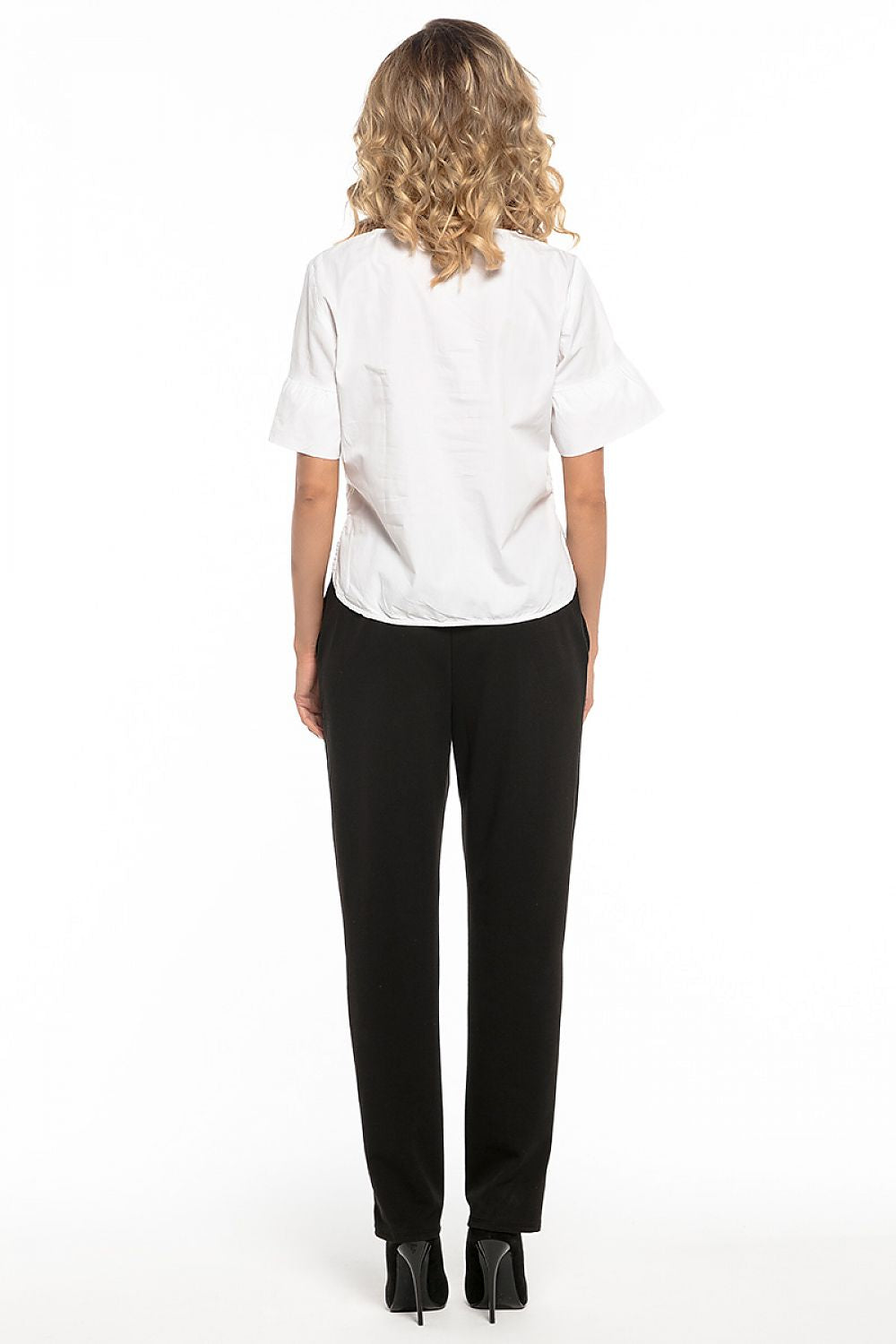 Women trousers model 121238 Tessita - Trendyglobal 