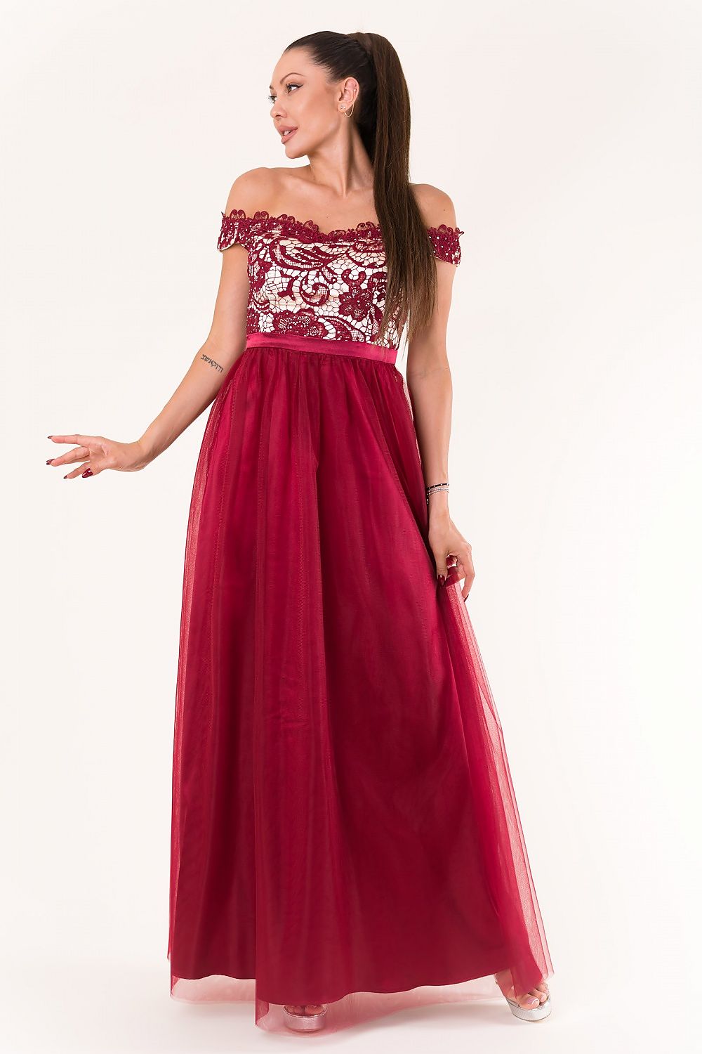 Long dress model 134084 YourNewStyle - Trendyglobal 